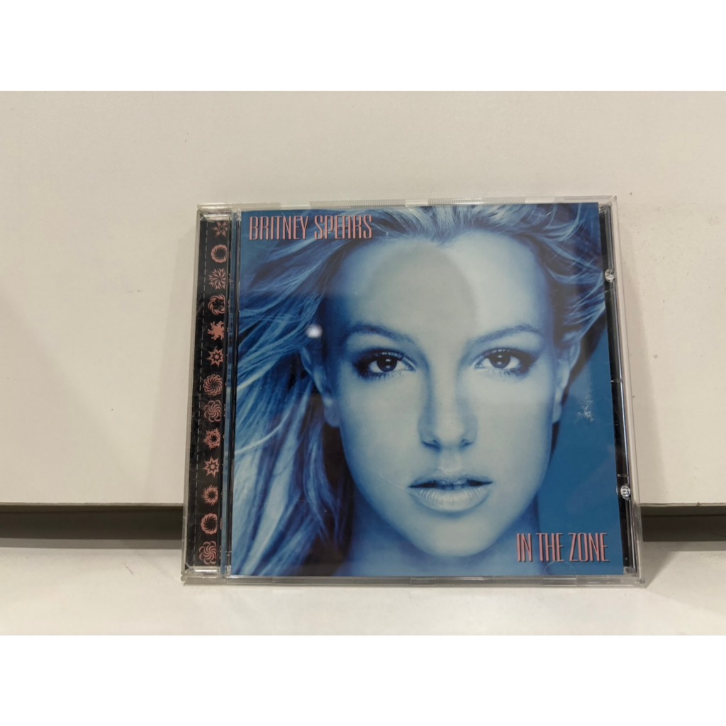 1 CD MUSIC  ซีดีเพลงสากล BRITNEY SPEARS IN THE ZONE       (B9E49)