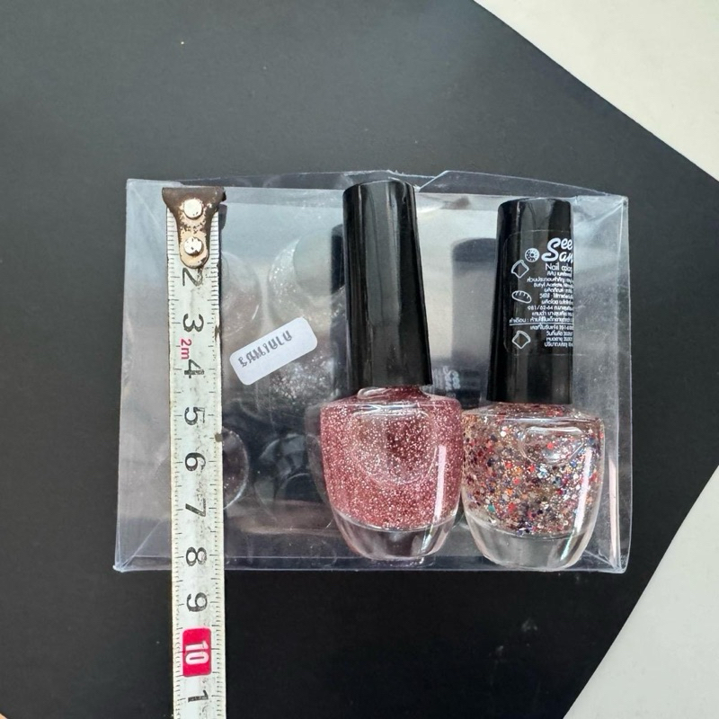 (12 ชิ้น) No.026  สีทาเล็บกากเพชร สีเคลือบเล็บกากเพชร หนึ่งกล่องมี 12 ขวด  ขวดอาจเปลี่ยนแบบ คละสี
