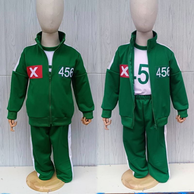 ชุดผู้เล่นเด็กและผู้ใหญ่3ชิ้น เกมส์ดังที่สุดในย่านนี้ เสื้อยืดแขนสั้น+เสื้อคลุมแขนยาว+กางเกงขายาว 45