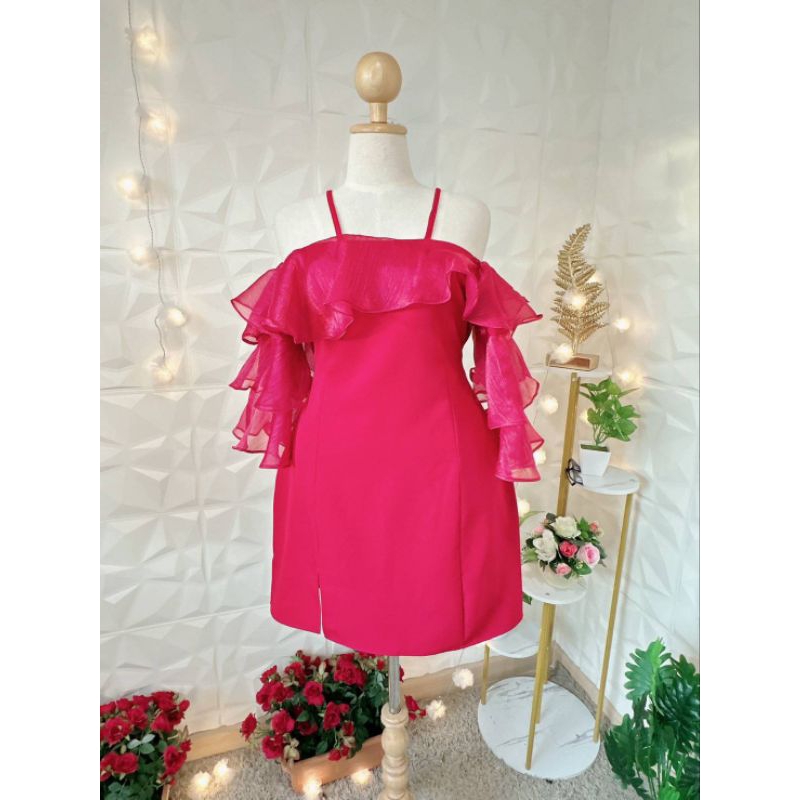 เข้าเพิ่มแล้วจ้า ครบสีครบไซร์งานจริง พร้อมส่งเดรสสายเดี่ยว ปาดไหล่ ตัวเป็นผ้าบาร์บี้ ระบายเป็นผ้าแก้วออแกนดี้ - รูปที่ 4