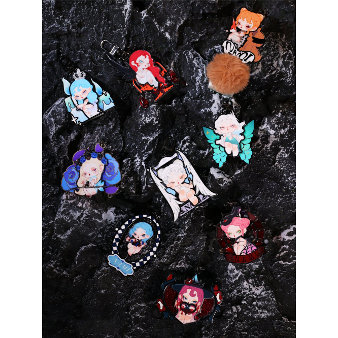 (สุ่ม/พร้อมส่ง ) พวงกุญแจ Nami Pendant Nightmare Core Series