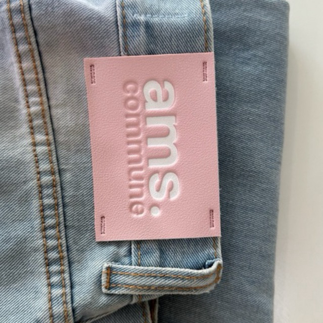 ams.commune กางเกงยีนส์ทรงกระบอกสีชมพู (มีรอบส่งทุกวัน)