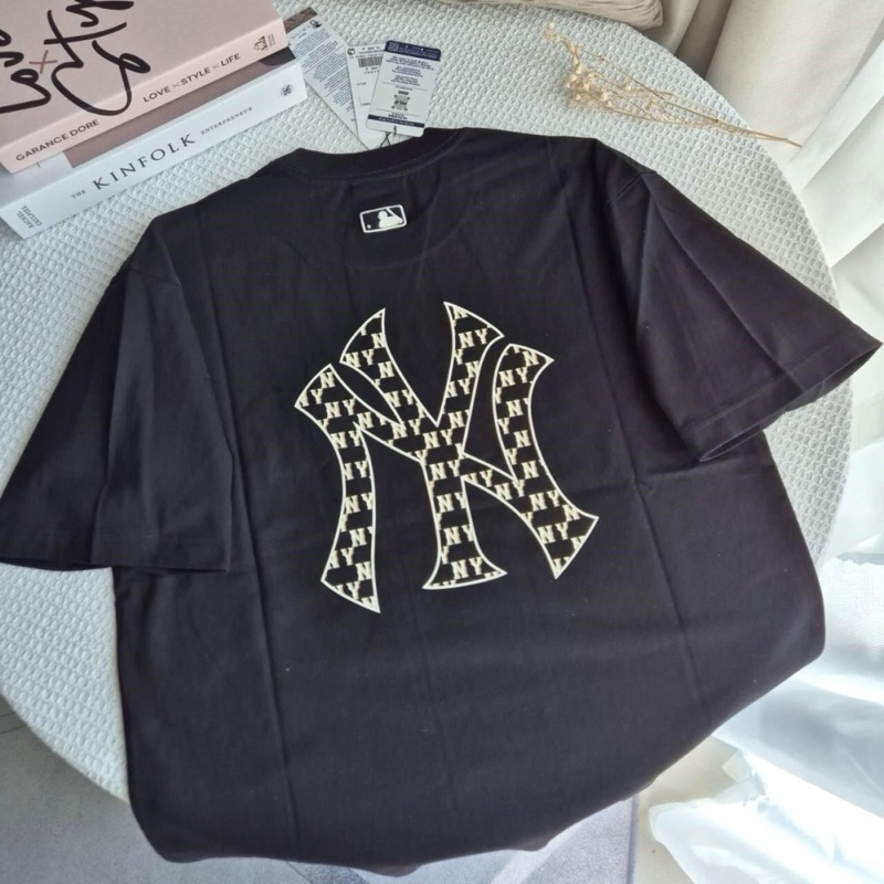 พร้อมส่ง [ใช้โค้ด30%ลด฿1,000] ของแท้ MLB Classic Monogram Big Logo T-Shirts เสื้อยืด