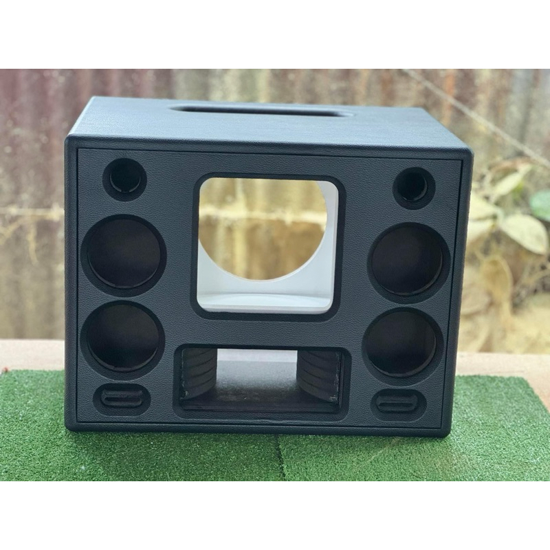 ตู้เปล่าหุ้ม หนัง 10 นิ้ว DM กลาง4”4 แหลม 3“2