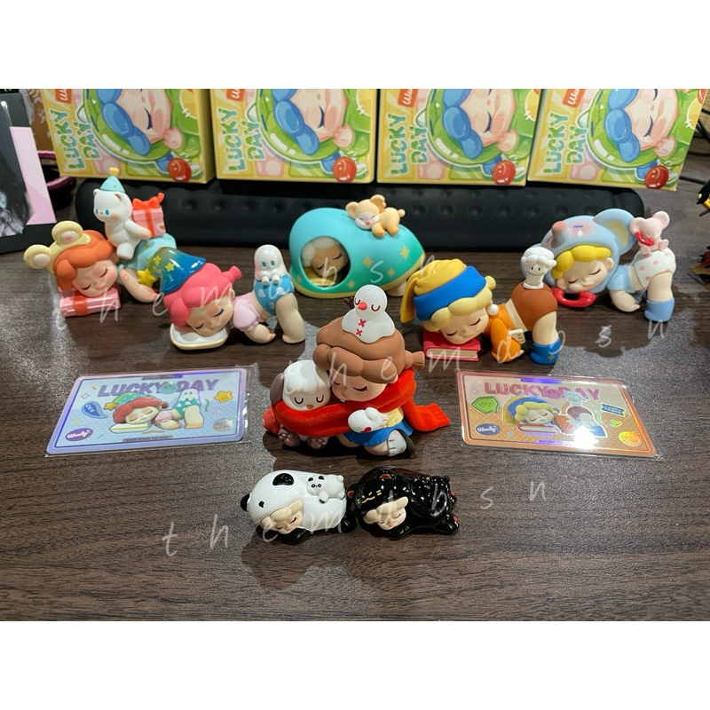 [พร้อมส่ง] Art toy ฟิกเกอร์ แกะตัว นอนตู้ Wendy Nook Nanci miniso