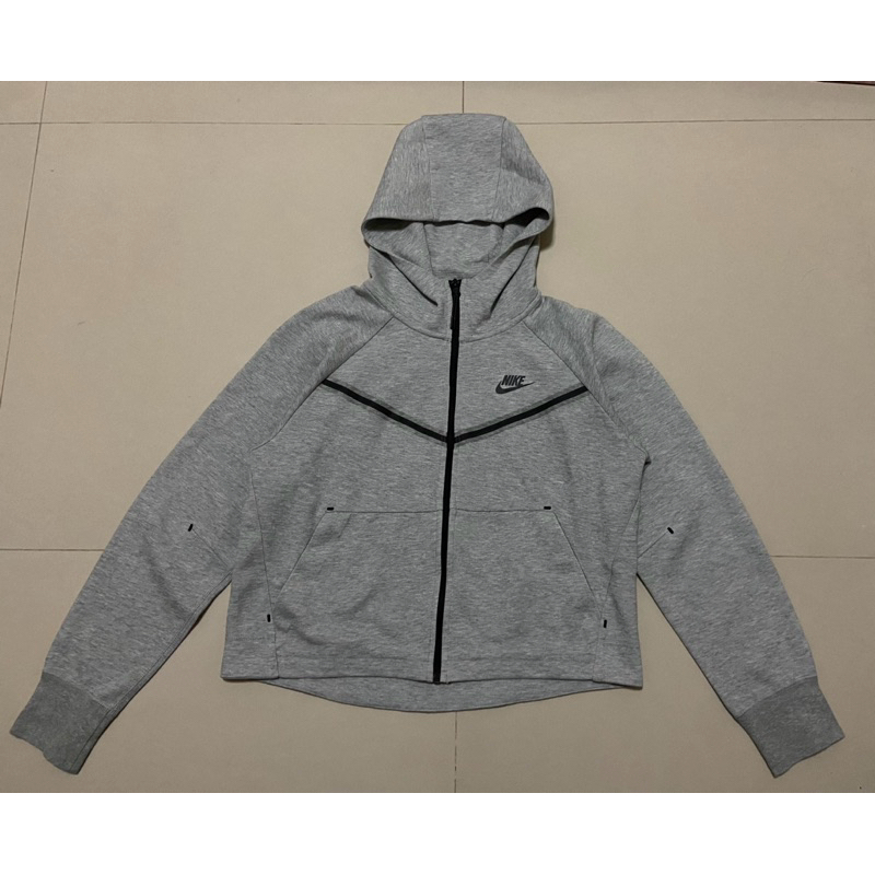 เสื้อแจ็กเก็ตแขนยาว nike sportswear tech fleece