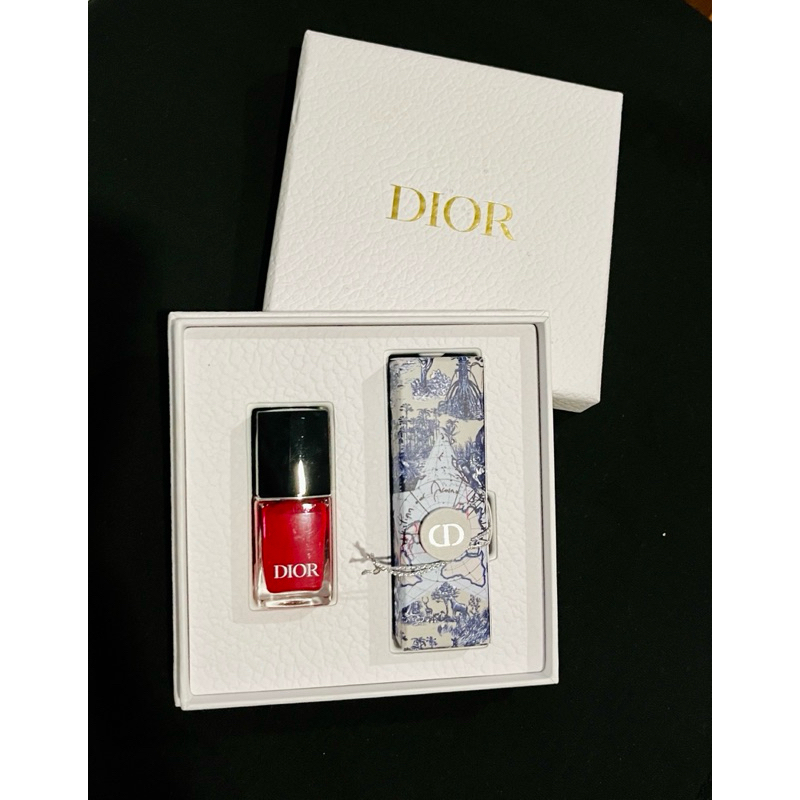 Set Dior Lipstick & Nail Polish SHADE 999 Around The World collection 2item