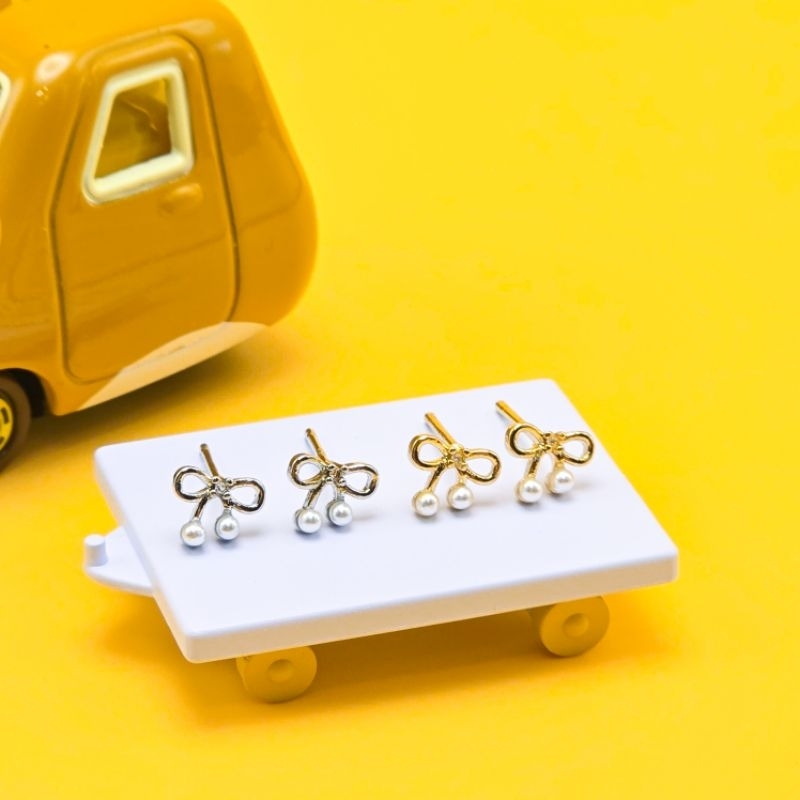 flown.016 - cherry ribbon ต่างหู