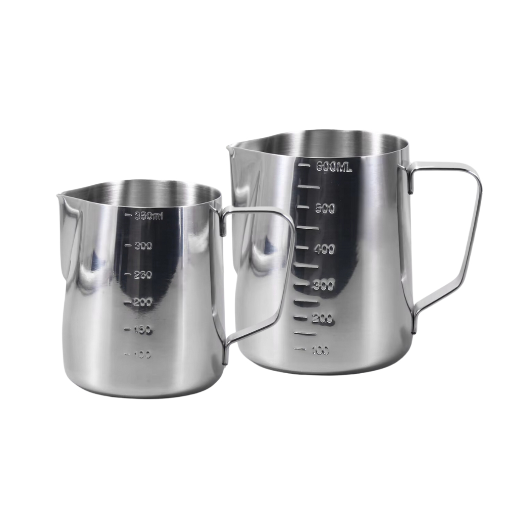 [สต็อคในไทย] เหยือกตีฟองนม สีเงิน 350ml/550ml พิชเชอร์ ถ้วยตีฟองนม สแตนเลส Stainless Milk Pitcher สเตนเลส มีขีดบอกปริมาณ