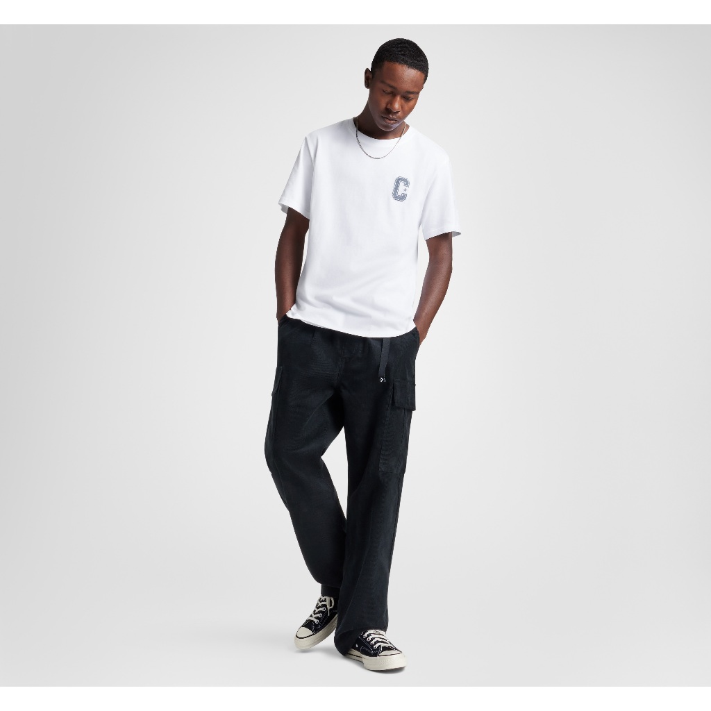 CONVERSE เสื้อ RETRO CHUCK C TEE WHITE ผู้ชาย 1327362BM_S5WTXX (10027362-A02)