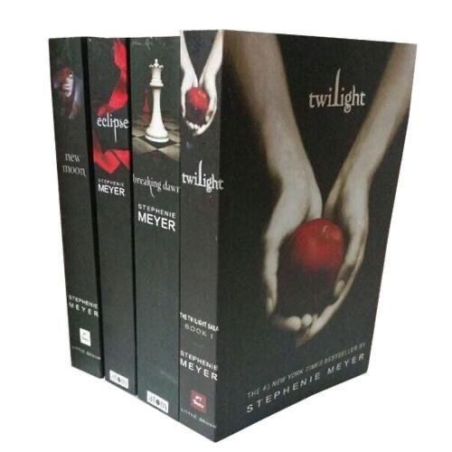 The Twilight Saga Boxed Set (เล่ม 1-4) หนังสือนิทานสำหรับเด็ก นวนิยายต่างประเทศสำหรับผู้ใหญ่ หนังสือนิทานภาษาอังกฤษสำหรั