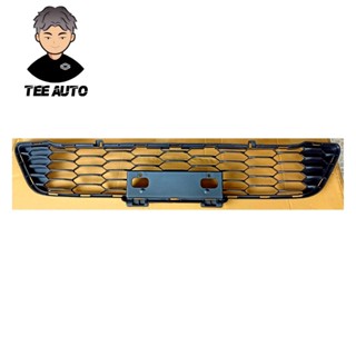 ช่องลมในกันชนหน้าตัวกลาง TOYOTA REVO ROCCO 2018 - 2019