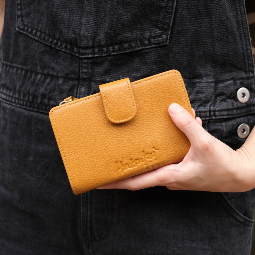 🔥กระเป๋าสตางค์ใบกลาง ช่องเยอะ หนังวัวนุ่มๆ จุของเยอะมาก🔥 Monaka by Hatsukoi Leather Wallet