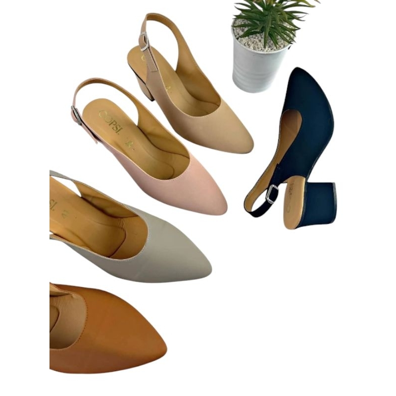 รองเท้าคัทชู Size  36-45  ส้นสูง 2 นิ้ว แบบเปิดหลัง หนังนิ่ม งานเนียบ สีสวย มีสีดำ สีครีม สวยหรู พร้อมส่งคะ