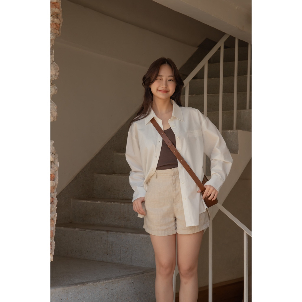 avo margarine cream shirtเสื้อเชิ้ตแขนยาวผ้า cotton100% รุ่นนี้ must have มากๆค่า ใครยังไม่มีเสื้อเช