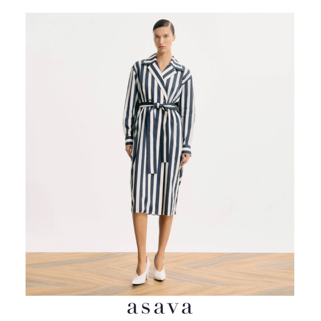 [asava ss25] Vesper Striped Wrap Dress เดรสผู้หญิง ผูกเอว แขนยาว แต่งกระดุมสองแถว กระเป๋าข้าง แต่งคา