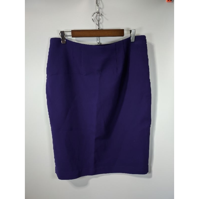 กระโปรงSCB มือสอง เอว38ยาว25นิ้ว