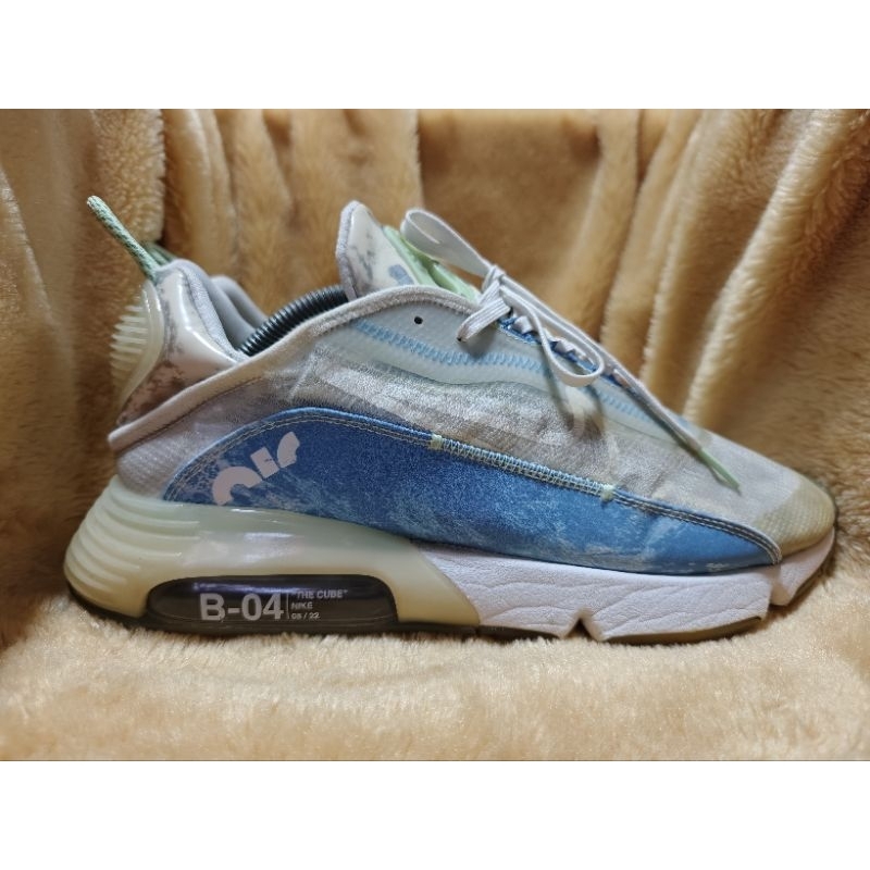 รองเท้ามือสอง ไuกี้ Airmax2090 Ice ไซต์ 44 ยาว 28 cm.