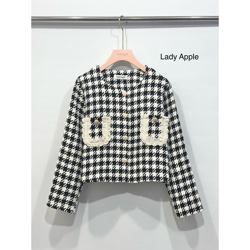 Lady Apple : เสื้อทวิตลายชิโนริแต่งกระเป๋าลูกไม้สองข้าง – โปรปัง