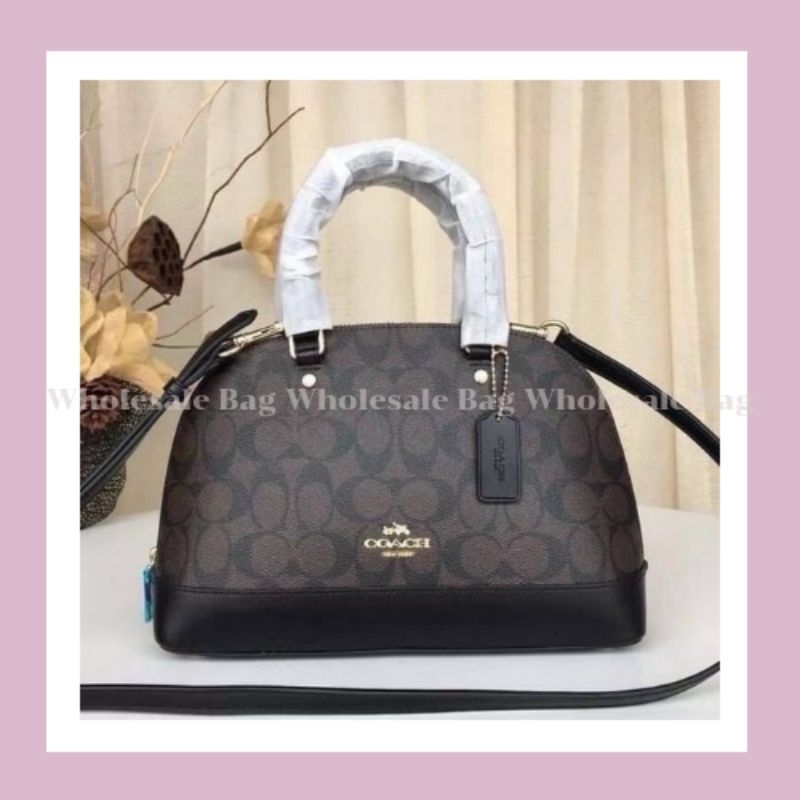 🔥กระเป๋าถือทรงโดม ไซส์ 10" ลายซี สีน้ำตาลดำลายซี ขอบสีดำ Mini Sierra Signature Co.