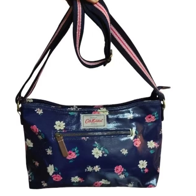 กระเป๋าสะพาย Cath Kidston Floral Crossbody แท้ มือสอง *อ่านรายละเอียด