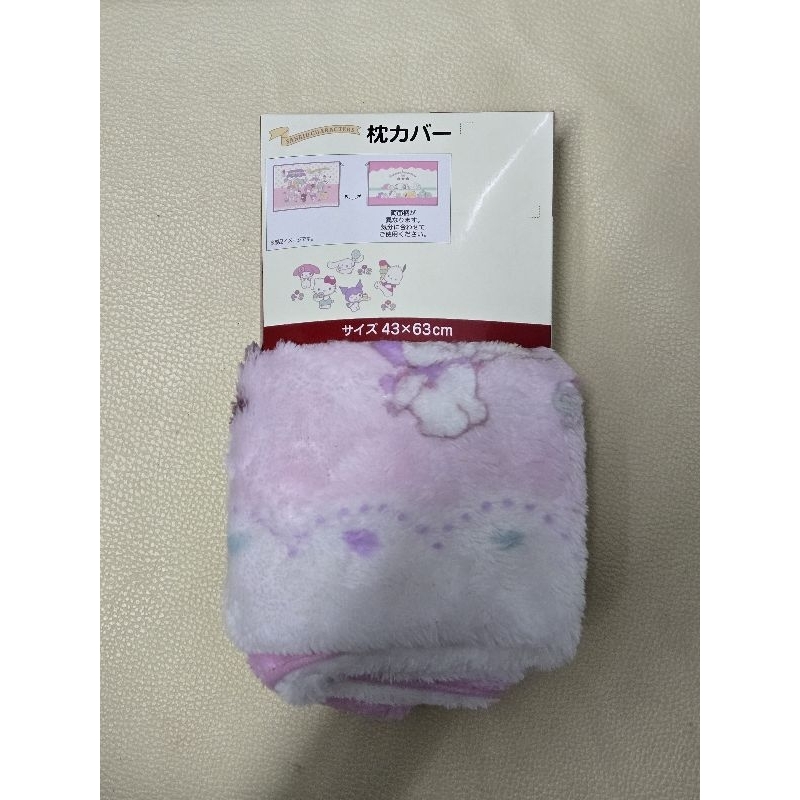 [พร้อมส่ง] ปลอกหมอนขนนุ่ม sanrio, disney แบบมีซิบ ขนาด 43x63 cm ของแท้จากญี่ปุ่น 🇯🇵