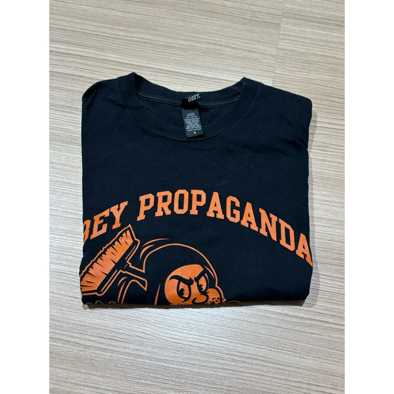 ส่งต่อ เสื้อยืด Obey size s มือสองแท้จากช้อป Yeah