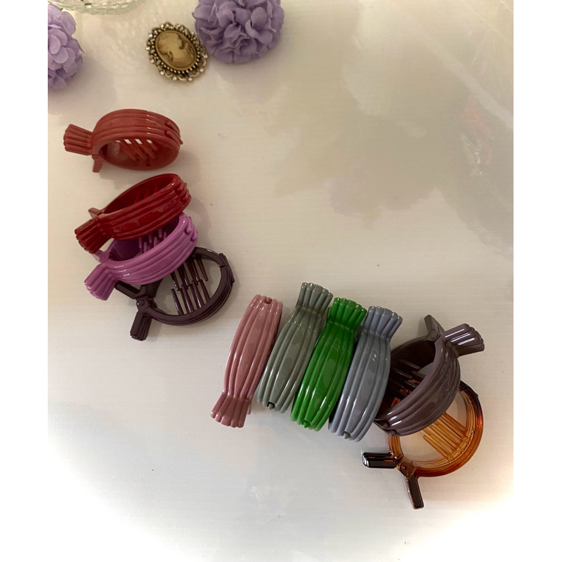 กิ๊บหนีบผมเกาหลี🇰🇷 นำเข้าจากเกาหลี ของแท้ 1ชิ้น))รุ่นปลาน้อย  หนีบง่าย ใช้ได้หลายทรง  Made In Korea