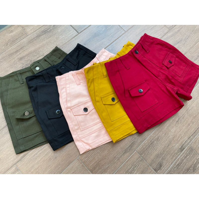 กางเกงขาสั้นcargo มี5สี (กระเป๋าหน้า)