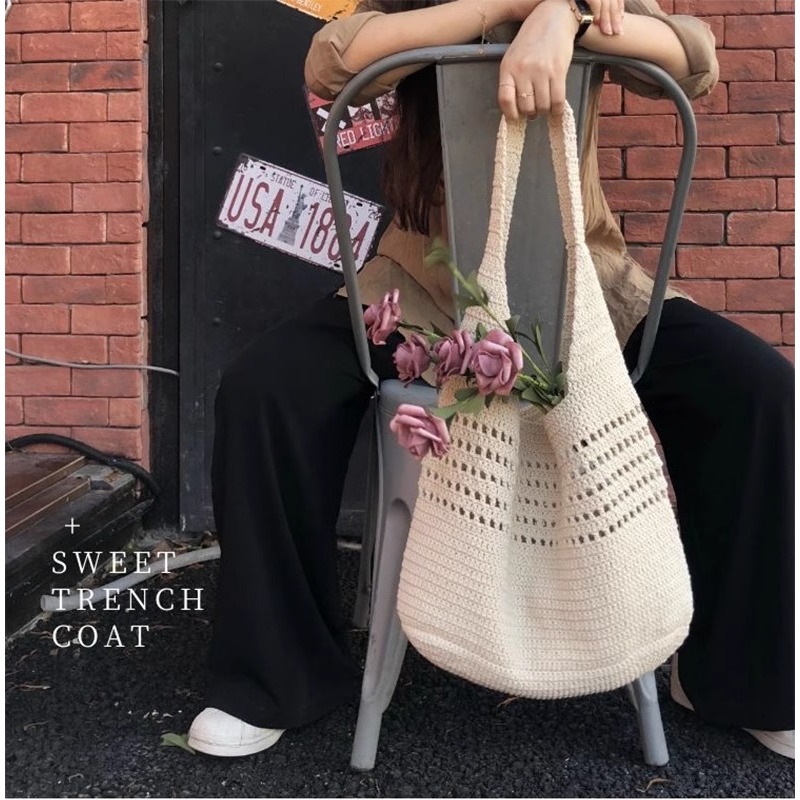 พร้อมส่ง 2 สี กระเป๋าถัก ถักเล่นลาย งานเลือกถัก ถักละเอียด มีซับใน ทรงhobo P332 - รูปที่ 3