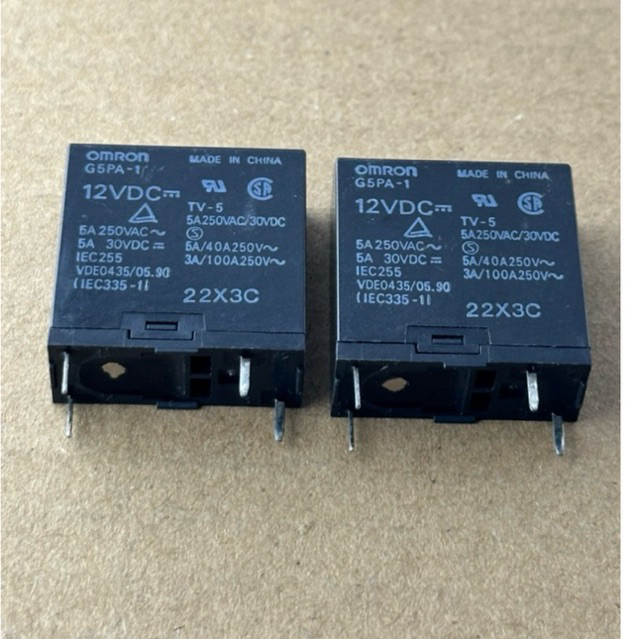0MR0N G5PA-1 12VDC G5PA-1 DC12 Power Relay 5A 250VAC 4 Pins
