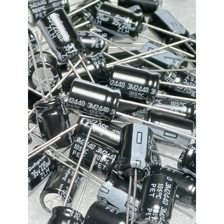 Rubycon ZLH 220uf 35v capacitor ตัวเก็บประจุ คาปาซิเตอร์