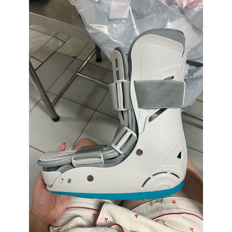 walker boot (แบบสั้น) รองเท้าเฝือกลม รองเท้ารักษาอาการบาดเจ็บข้อเท้า รองเท้าบูทลม