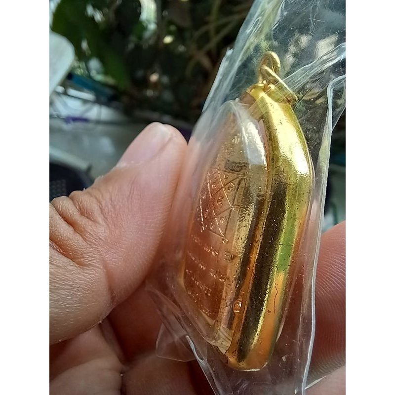 ท้าวเวสสุวรรณ ปี 2565 วัดพระศรีรัตนมหาธาตุ พิษณุโลก เนื้อกะไหล่ทองเลี่ยมไมครอนอย่างดี รับประกันพระแท้ e15 - รูปที่ 3