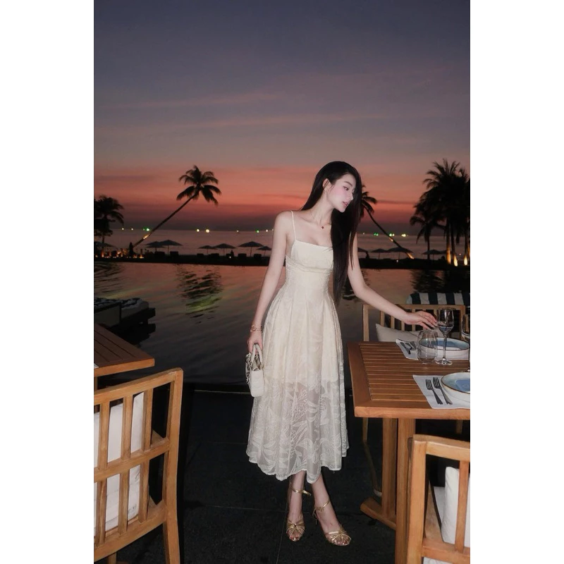 THEA DRESS -chouchouชุดเวียดนามพร้อมส่ง ไม่ต้องรอพรีออเดอร์