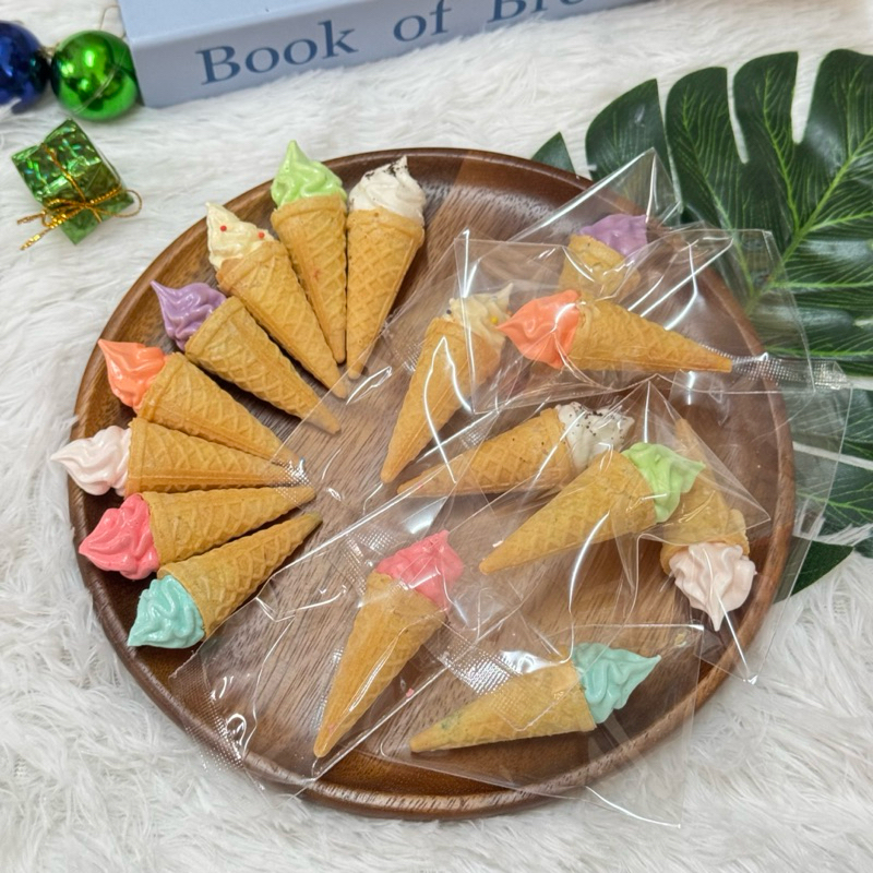 เมอร์แรงไอศครีมจิ๋วคละรสชาติ จัดจัดส่งภายใน 1-2 วัน ราคาต่อชิ้น ‼️