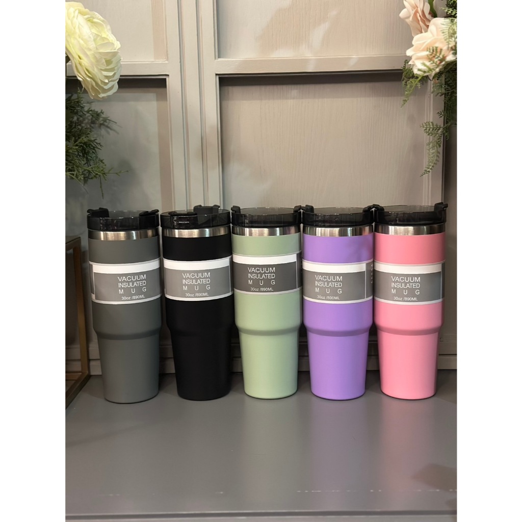 (พร้อมส่งสินค้า ในไทย) แก้วเก็บความเย็น 890ml แก้วเก็บอุณหภูมิความร้อน/ความเย็น แบบสแตนเลส