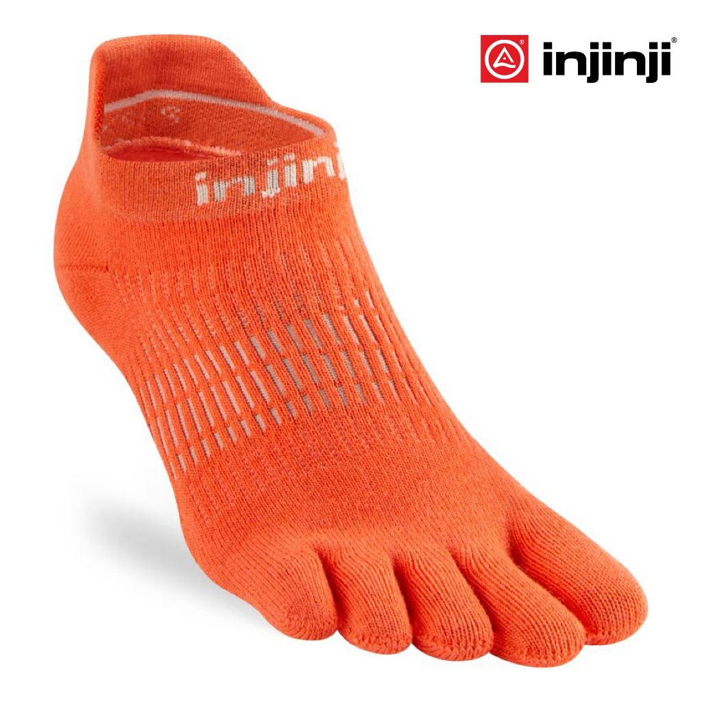 INJINJI ถุงเท้าวิ่งแยกนิ้ว WMN RUN LIGHTWEIGHT NO-SHOW COOLMAX GRAPEFRUITรุ่นวิ่งขอสั้น (ผู้หญิง) สีส้ม ของแท้