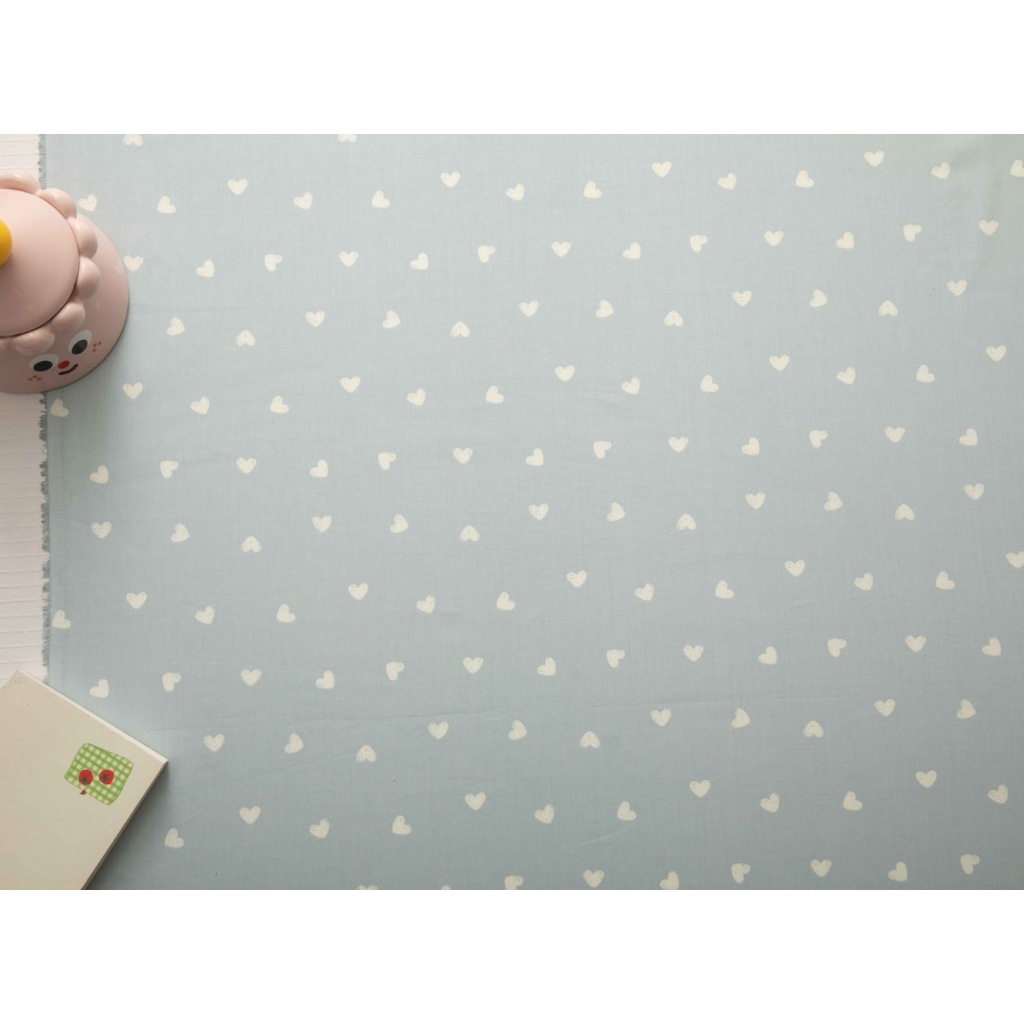 ผ้าคอตตอน 100% คอตตอนทอทวิล ผ้าเมตร ผ้าหน้ากว้าง 1.6 เมตร ลายหัวใจ