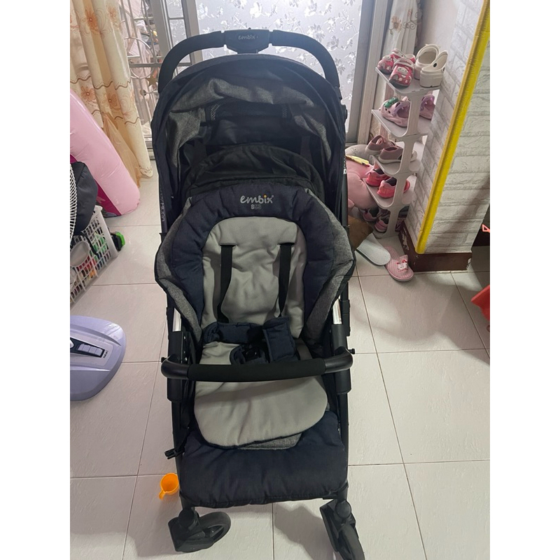 รถเข็นใช้มือเดียว camera S53