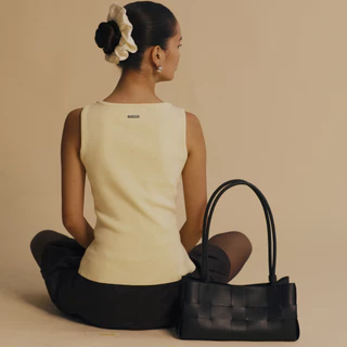 SHE KNOWS - Freya Knit Tank เสื้อแขนกุดนิต คอปาด XS-XL ผ้าคอตต้อนออร์แกนิค