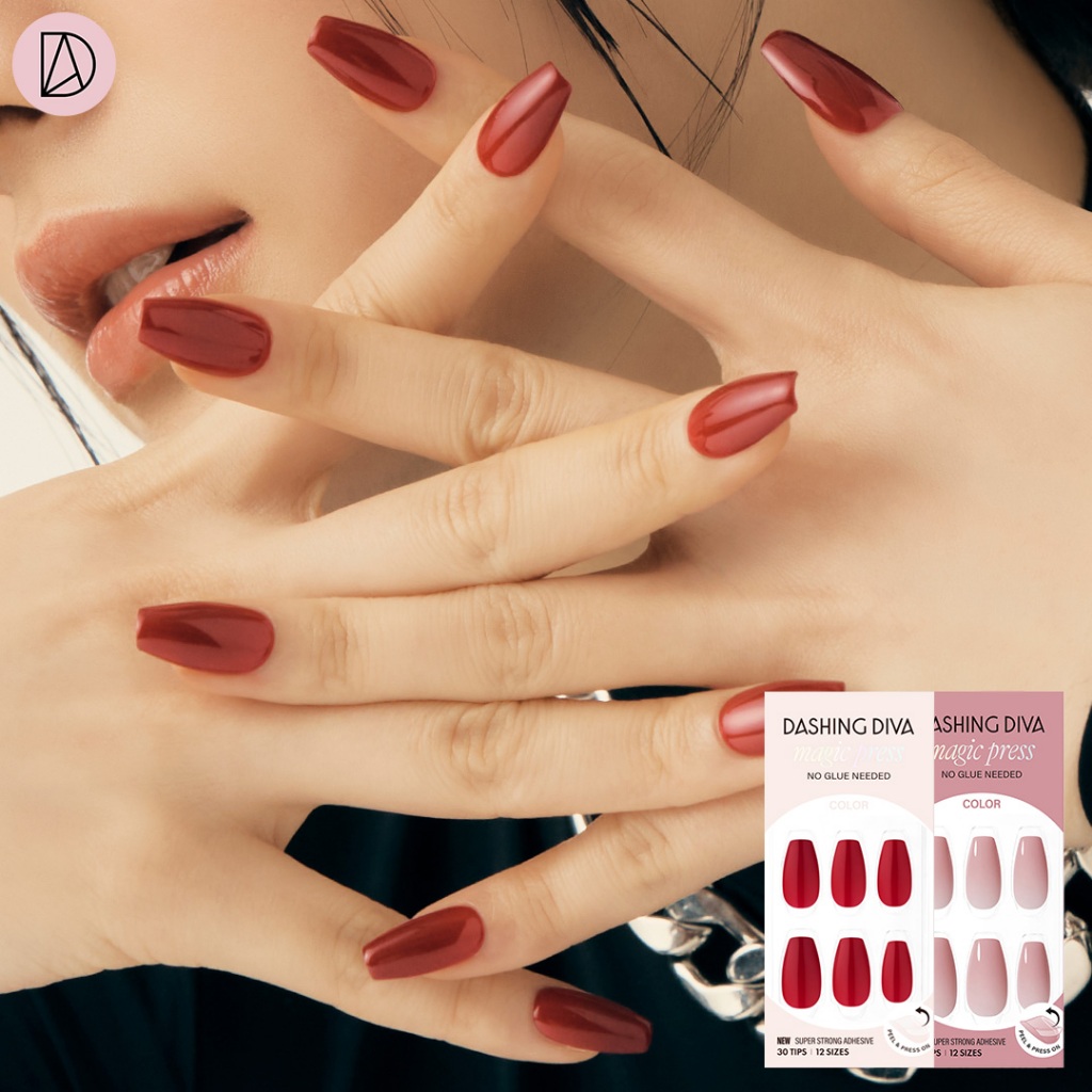 Dashing Diva เล็บปลอม ทรงรองเท้าบัลเล่ต์ รุ่น MDC3F068CD-MDR2F111CF จำนวน 1 กล่องมี 30 เล็บ