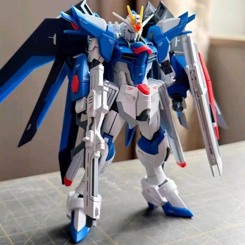 Rising Freedom fighter โมเดลหุ้นยนต์ hg 1/144 model ฟิเกอร์ ของเล่นของสะสม ตัวต่อ พร้อมส่ง