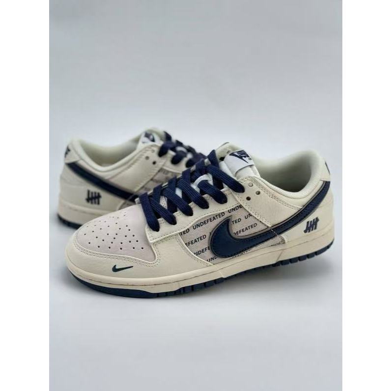 Nike SB Dunk Low  UNDEFEATED รองเท้าผ้าใบที่ทันสมัยและใช้งานได้หลากหลาย XX2026- 666XK