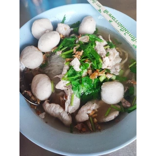 ลูกชิ้นหมู ตรา ตี๋อินเตอร์ ขนาด 400 กรัม (จัดส่งพร้อมถุงเจล Icepack)