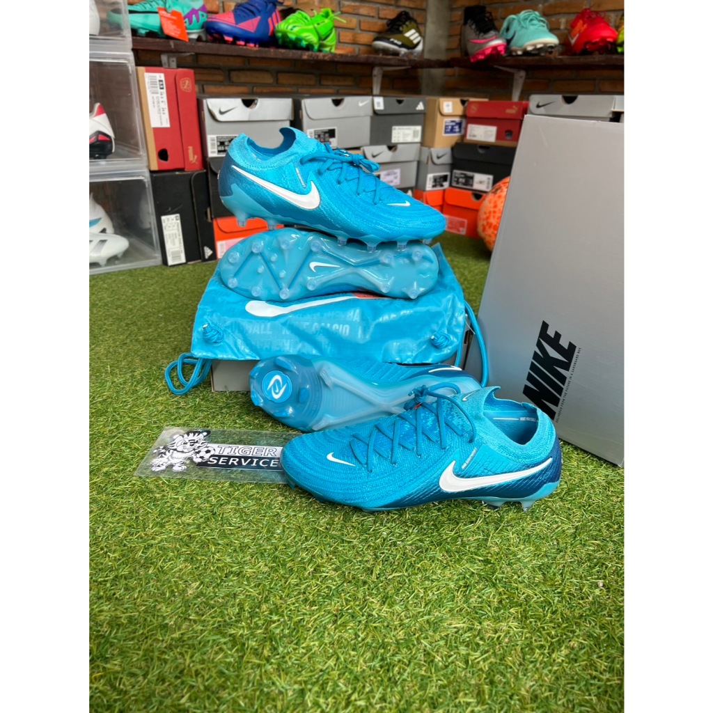 Nike Ambition Pack Nike Phantom GX2 Elite AG / FG รองเท้าฟุตบอลไนกี้ ตัวท็อปของแท้ มือ1