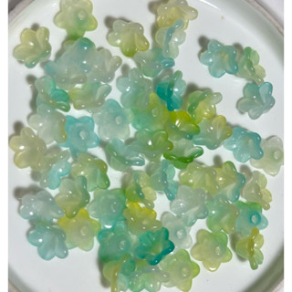 ลูกปัดดอกไม้ กระดิ่งลม แพ็ค 50ชิ้น/100ชิ้น