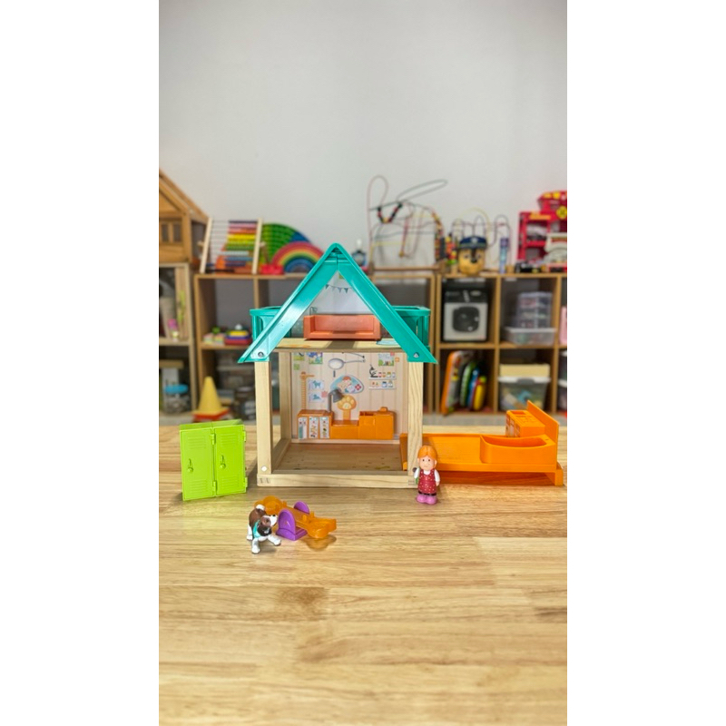 Hape - Furry Friend Vet Set ของเล่นตุ๊กตา คลินิกรักษาน้องสัตว์ มือ2