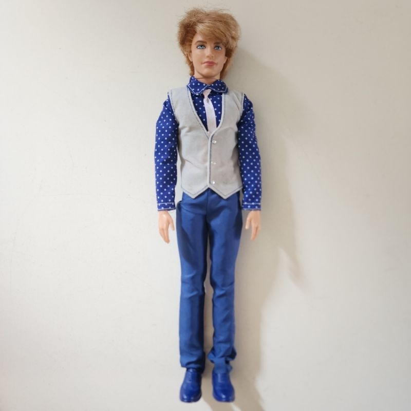 เคน Ken barbie แท้ พร้อมชุด พร้อมส่ง