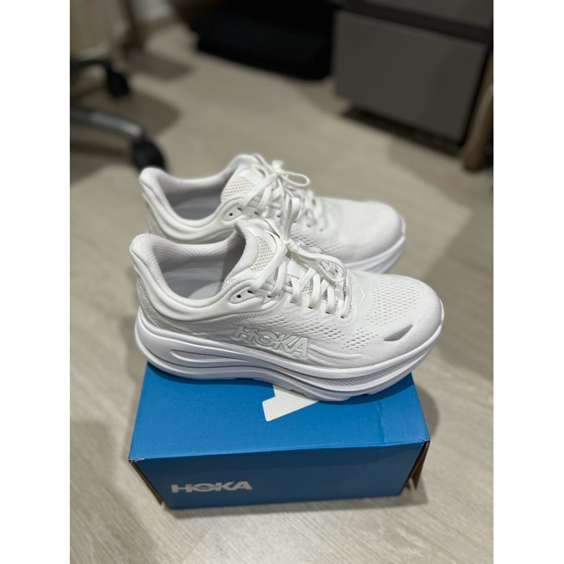 women running HOKA bondi 9🪽